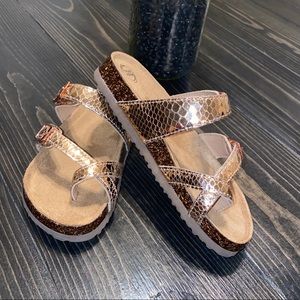 Wonder Nation Sandals
